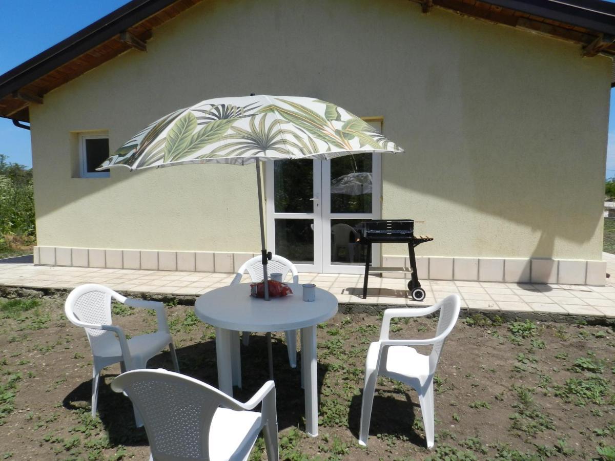 Villa Campo Ezerets Exteriér fotografie