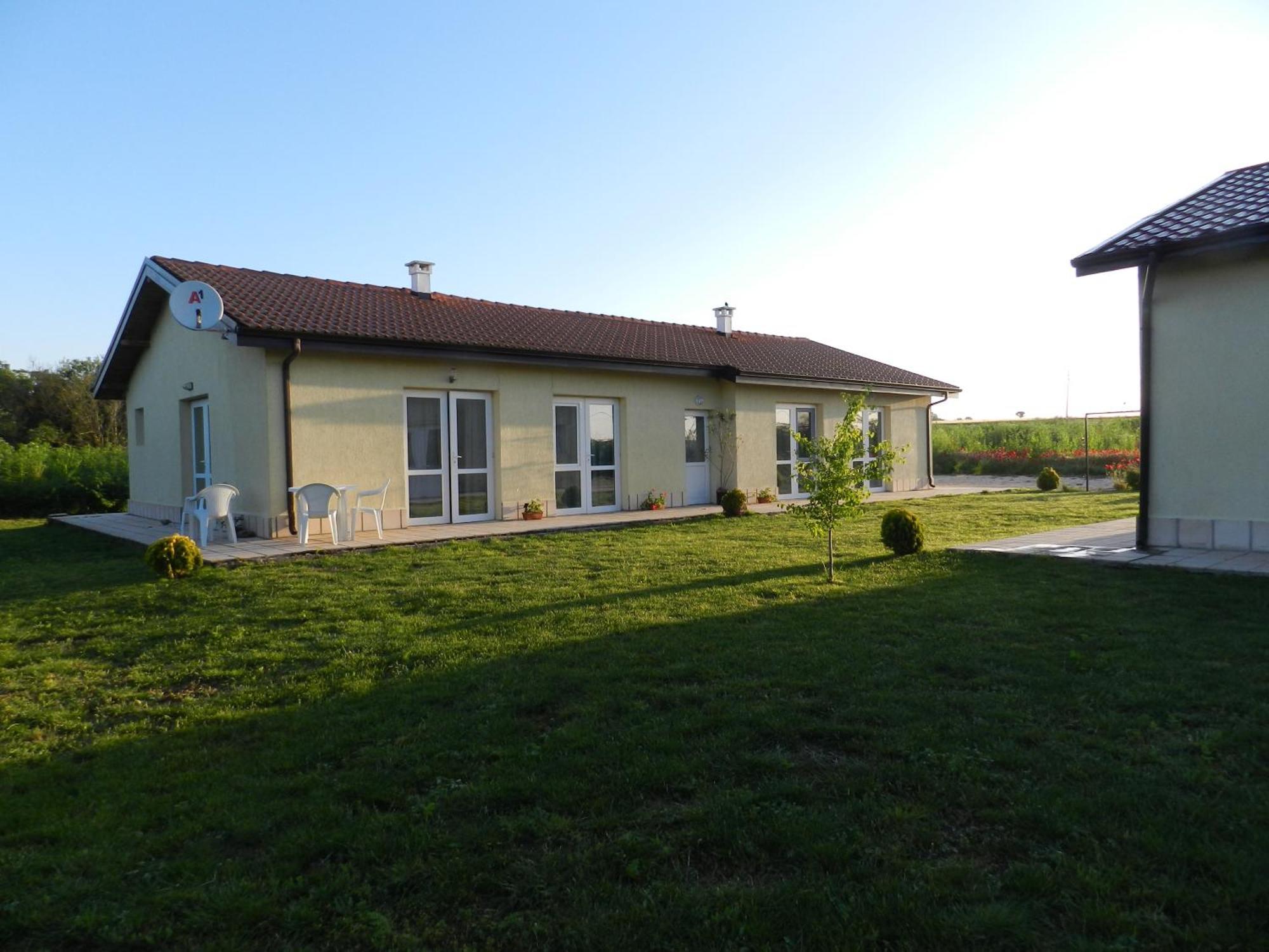 Villa Campo Ezerets Exteriér fotografie